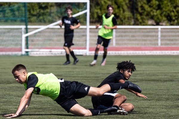 Camp football Bretagne