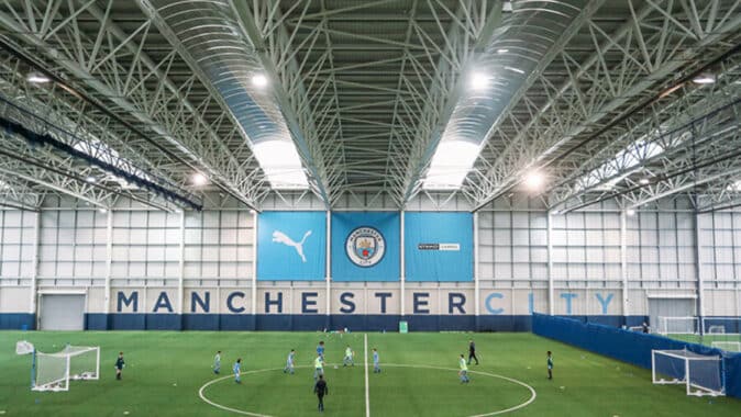 Stage foot Manchester