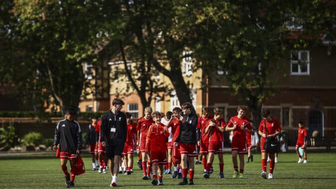 Stage foot Liverpool FC
