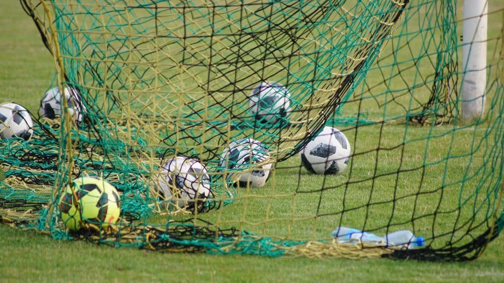 Goalkeeper training with soccer 