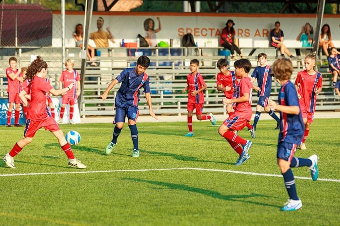 Stage de football PSG Thailande